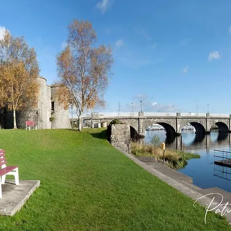Hynes Self-catering Midlands Banagher Holiday home